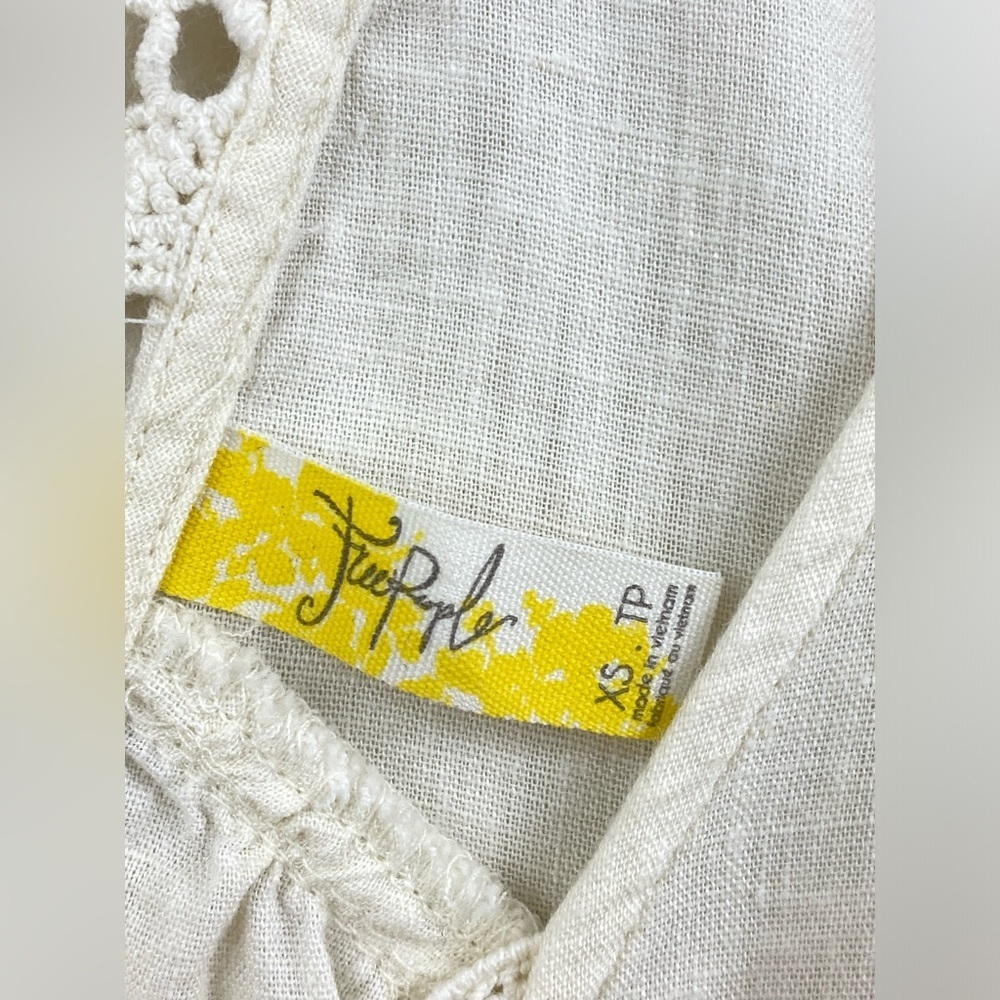 FREE PEOPLE Boho Linen Just Cruisin Pullover Blouse V-Neck in Ivory Size XS - Picture 10 of 13